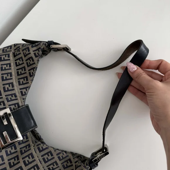 SOLD!! Fendi vintage Zucchino shoulder bag - Picture 5 of 16